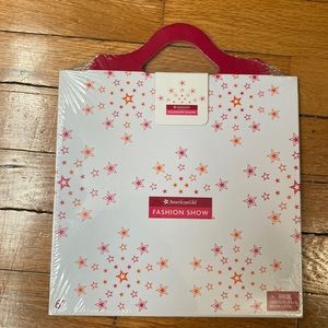 American Girl Paper Doll Set 2013 F7307-NFIA